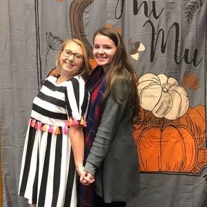 Meet your Posher, Melaney